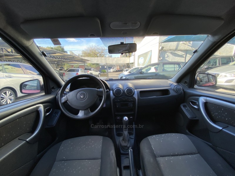 LOGAN 1.0 EXPRESSION 16V FLEX 4P MANUAL - 2012 - CAXIAS DO SUL