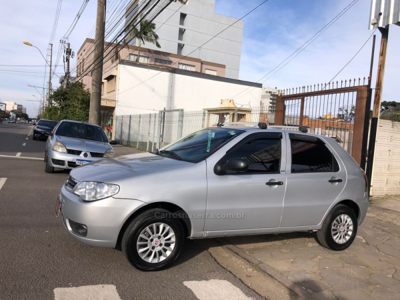 PALIO 1.0 MPI FIRE CELEBRATION 8V FLEX 4P MANUAL - 2014 - CAXIAS DO SUL