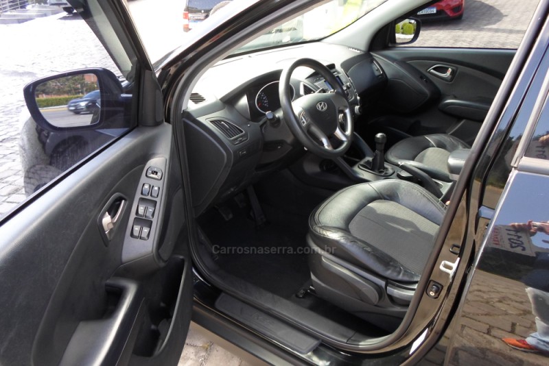 IX35 2.0 MPFI XLS 16V GASOLINA 4P MANUAL - 2011 - FLORES DA CUNHA
