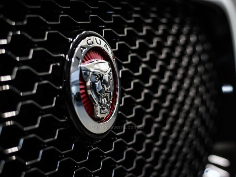 F-PACE 2.0 DIESEL PRESTIGE 180CV 4P AUTOMÁTICO - 2017 - CAXIAS DO SUL