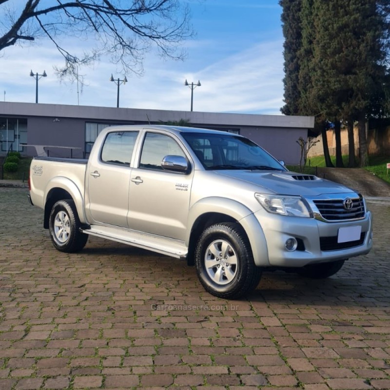 HILUX 3.0 SRV 4X4 CD 16V TURBO INTERCOOLER DIESEL 4P AUTOMÁTICO