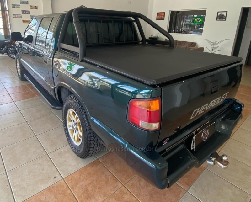 S10 2.2 EFI DLX 4X2 CD 8V GASOLINA 4P MANUAL - 1997 - IGREJINHA