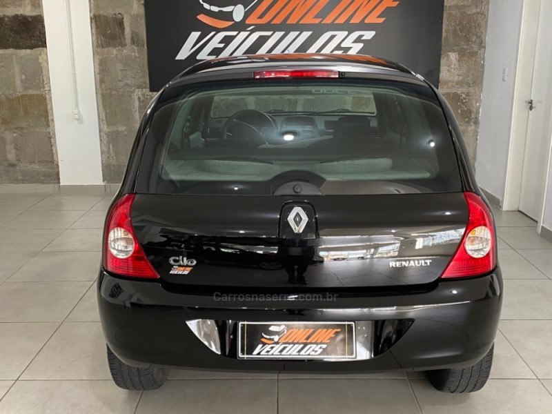 CLIO 1.0 CAMPUS 16V FLEX 2P MANUAL - 2011 - CAXIAS DO SUL