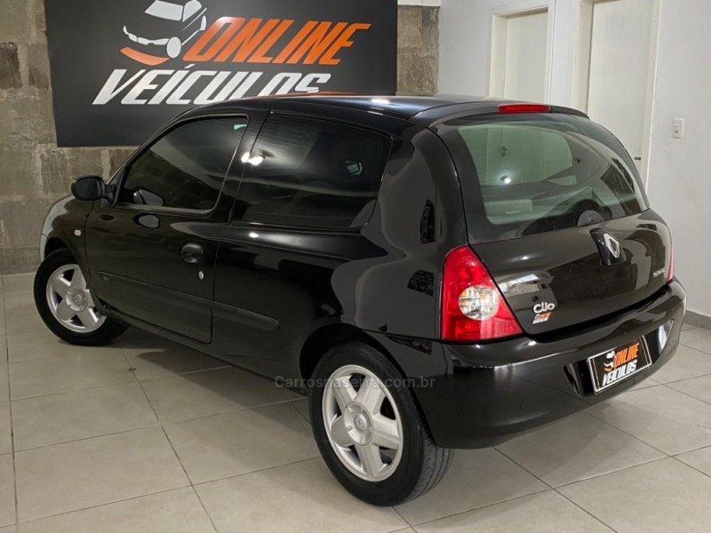 CLIO 1.0 CAMPUS 16V FLEX 2P MANUAL - 2011 - CAXIAS DO SUL
