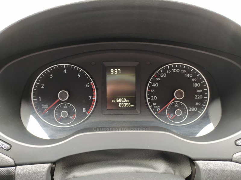 JETTA 2.0 COMFORTLINE FLEX 4P TIPTRONIC - 2013 - NOVO HAMBURGO