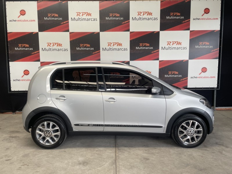 UP 1.0 CROSS I MOTION T.FLEX 12V 4P AUTOMÁTICO - 2017 - SãO SEBASTIãO DO CAí