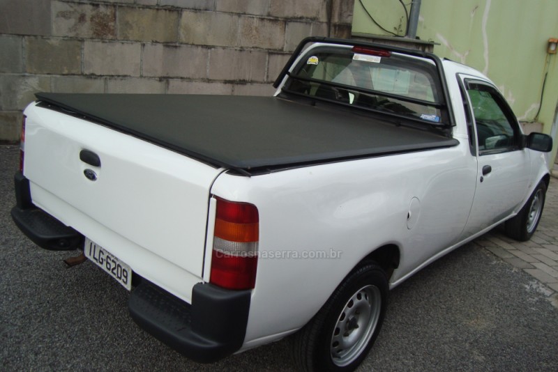 COURIER 1.6 MPI L 8V GASOLINA 2P MANUAL - 2003 - CAXIAS DO SUL
