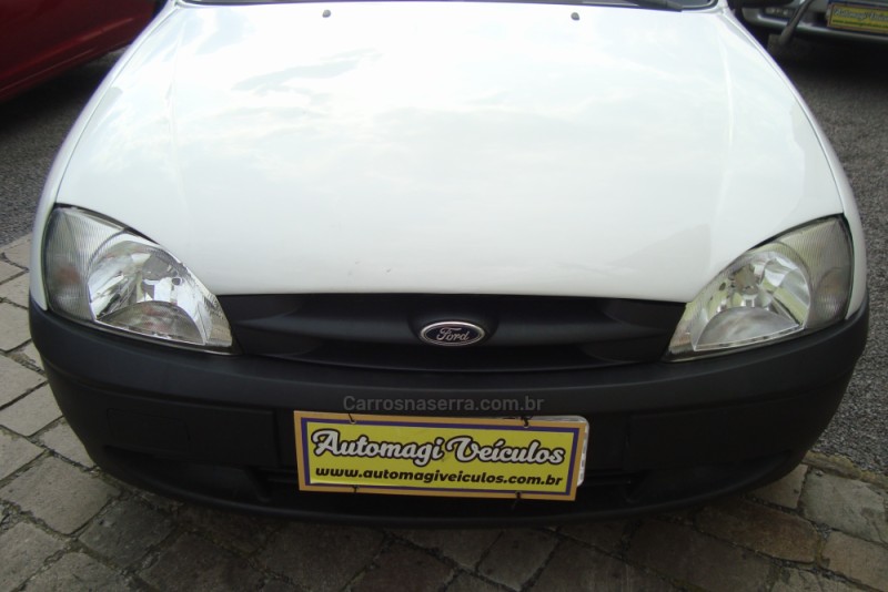 COURIER 1.6 MPI L 8V GASOLINA 2P MANUAL - 2003 - CAXIAS DO SUL
