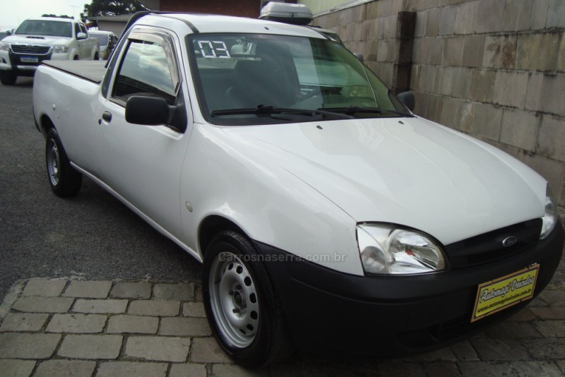 COURIER 1.6 MPI L 8V GASOLINA 2P MANUAL - 2003 - CAXIAS DO SUL