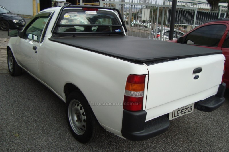 COURIER 1.6 MPI L 8V GASOLINA 2P MANUAL - 2003 - CAXIAS DO SUL