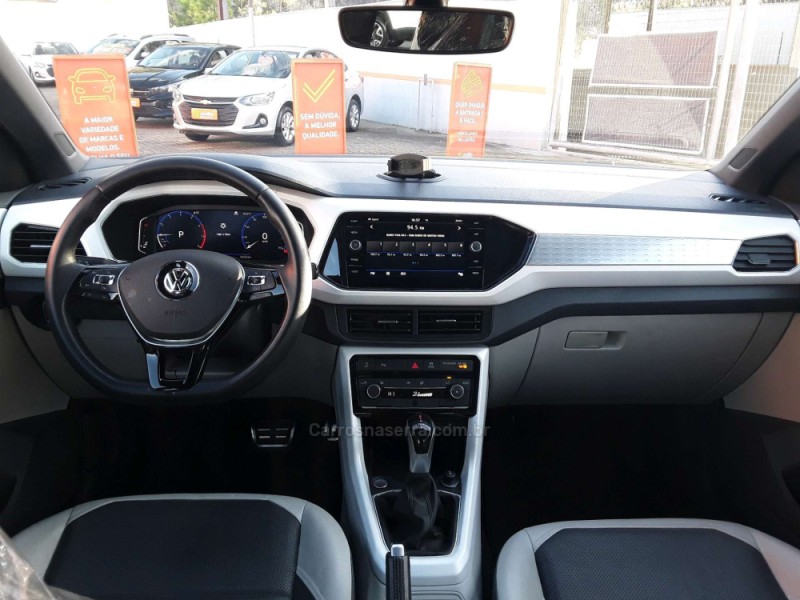 T-CROSS 1.4 HIGHLINE TSI 16V FLEX 4P AUTOMÁTICO - 2020 - CAXIAS DO SUL