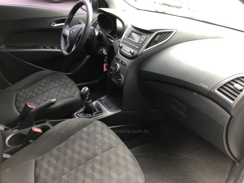 HB20 1.6 COMFORT PLUS 16V FLEX 4P MANUAL - 2016 - CAXIAS DO SUL
