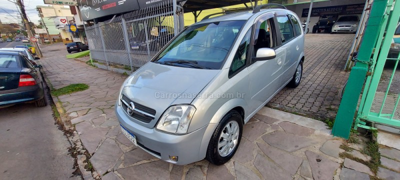 MERIVA 1.8 MPFI CD 8V GASOLINA 4P MANUAL - 2004 - CAXIAS DO SUL