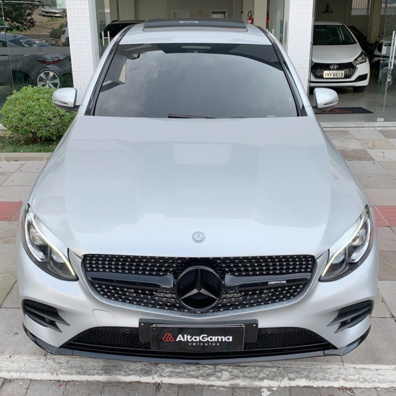 GLC 250 2.0 16V CGI GASOLINA 4MATIC 9G-TRONIC - 2017 - FLORES DA CUNHA