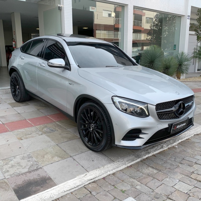 GLC 250 2.0 16V CGI GASOLINA 4MATIC 9G-TRONIC - 2017 - FLORES DA CUNHA
