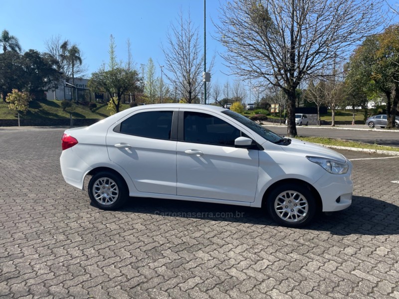 KA 1.5 SE SEDAN 16V FLEX 4P MANUAL - 2017 - CAXIAS DO SUL