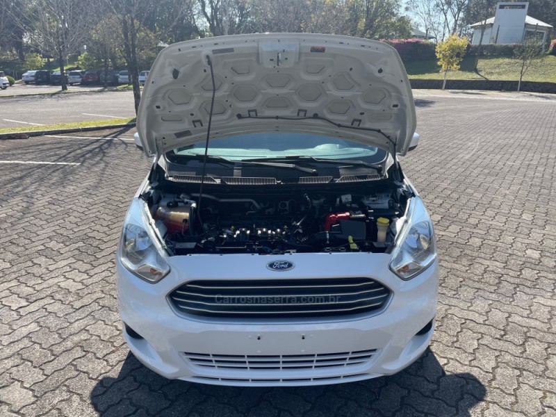 KA 1.5 SE SEDAN 16V FLEX 4P MANUAL - 2017 - CAXIAS DO SUL