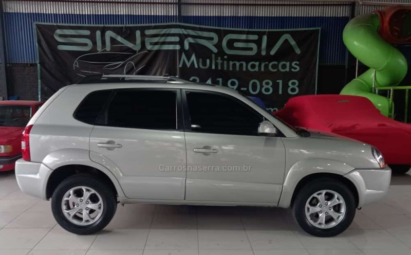 TUCSON 2.0 MPFI GLS 16V 143CV 2WD GASOLINA 4P AUTOMÁTICO - 2013 - CAXIAS DO SUL