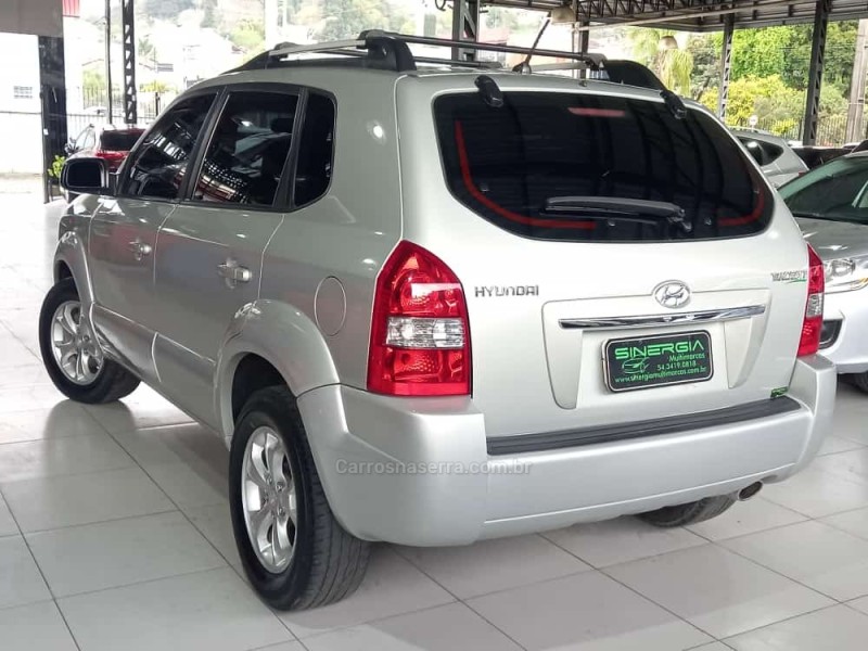 TUCSON 2.0 MPFI GLS 16V 143CV 2WD GASOLINA 4P AUTOMÁTICO - 2013 - CAXIAS DO SUL
