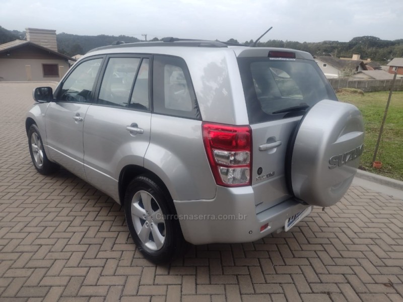 GRAND VITARA 2.0 4X2 16V GASOLINA 4P MANUAL - 2011 - CANELA