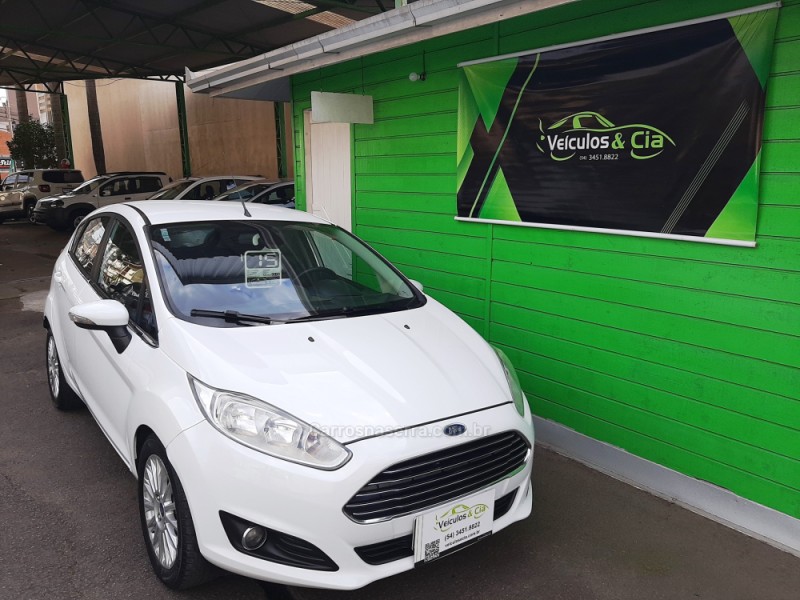 FIESTA 1.6 TITANIUM HATCH 16V FLEX 4P AUTOMÁTICO