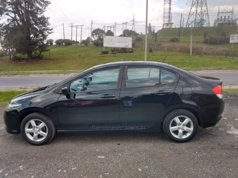 CITY 1.5 LX 16V FLEX 4P MANUAL - 2010 - FARROUPILHA