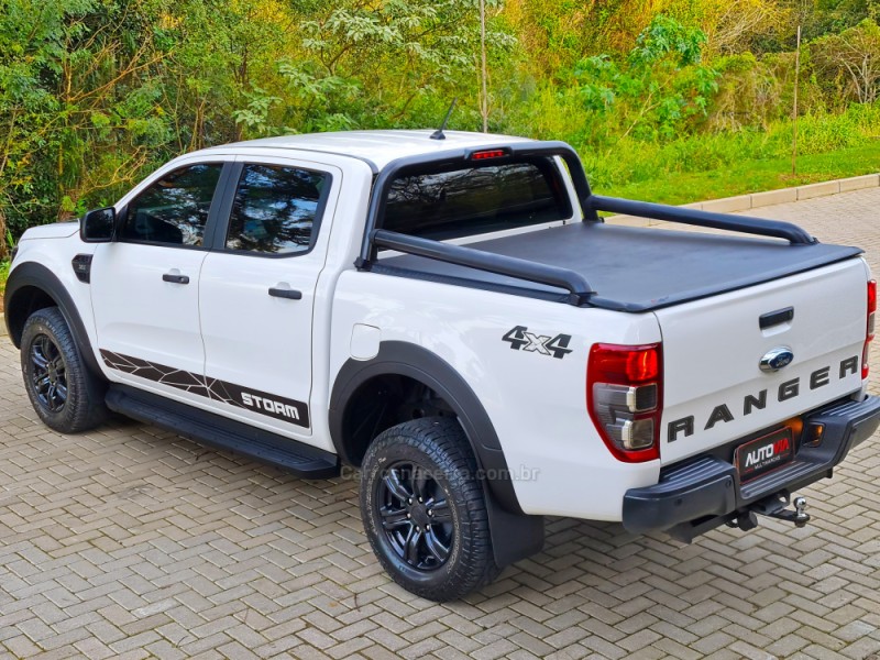 RANGER 3.2 STORM 4X4 CD 20V DIESEL 4P AUTOMÁTICO - 2021 - SAPIRANGA