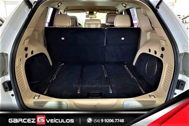 GRAND CHEROKEE 3.0 LIMITED 4X4 V6 24V TURBO DIESEL 4P AUTOMÁTICO - 2015 - BENTO GONçALVES