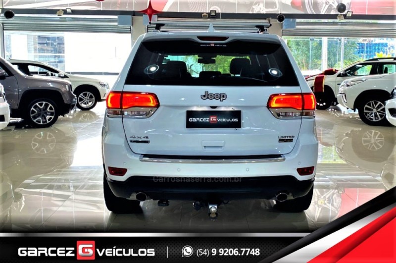 GRAND CHEROKEE 3.0 LIMITED 4X4 V6 24V TURBO DIESEL 4P AUTOMÁTICO - 2015 - BENTO GONçALVES