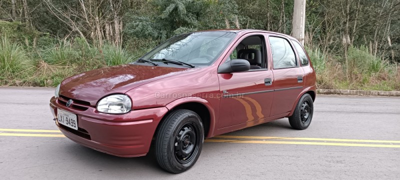 CORSA 1.4 EFI GL 8V GASOLINA 4P MANUAL