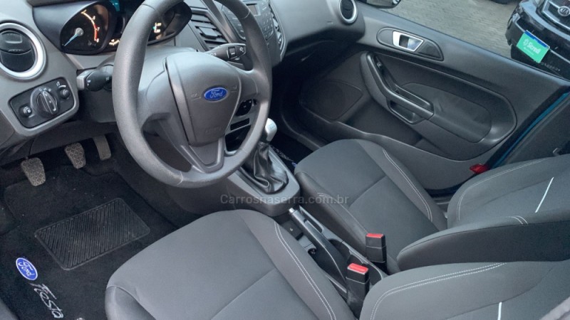 FIESTA 1.5 SE HATCH 16V FLEX 4P MANUAL - 2014 - FARROUPILHA