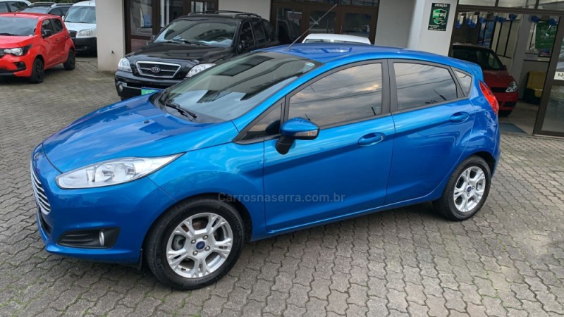 FIESTA 1.5 SE HATCH 16V FLEX 4P MANUAL - 2014 - FARROUPILHA