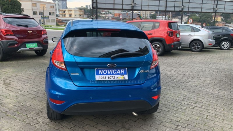 FIESTA 1.5 SE HATCH 16V FLEX 4P MANUAL - 2014 - FARROUPILHA