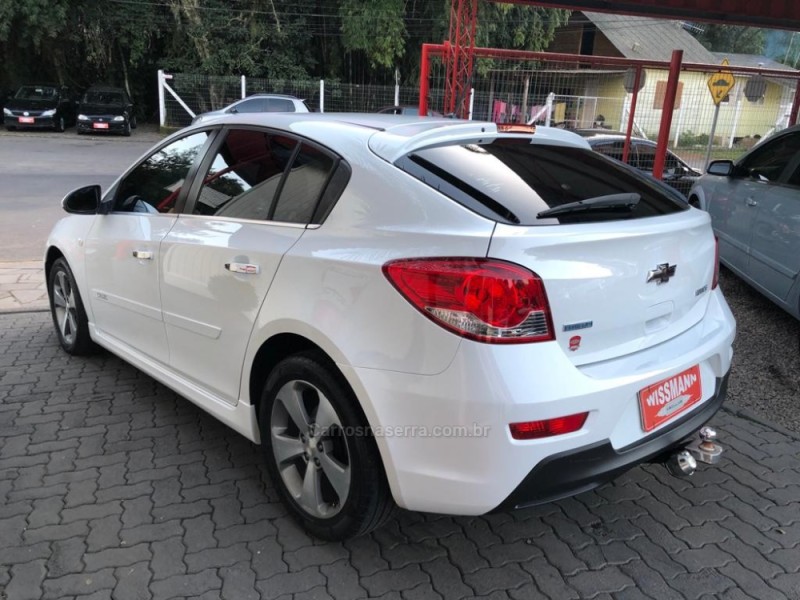 CRUZE 1.8 LT 16V FLEX 4P AUTOMÁTICO - 2014 - TRêS COROAS