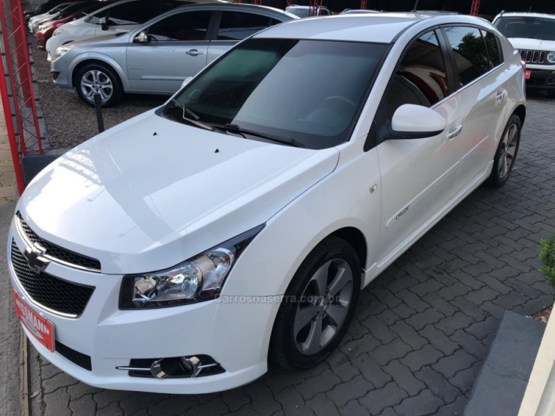 CRUZE 1.8 LT 16V FLEX 4P AUTOMÁTICO - 2014 - TRêS COROAS