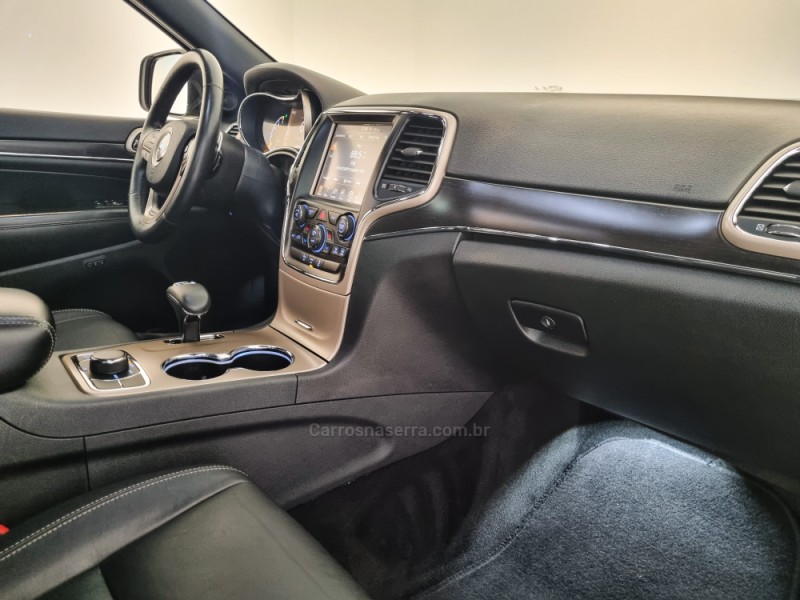 GRAND CHEROKEE 3.0 LIMITED 4X4 V6 24V TURBO DIESEL 4P AUTOMÁTICO - 2014 - BENTO GONçALVES
