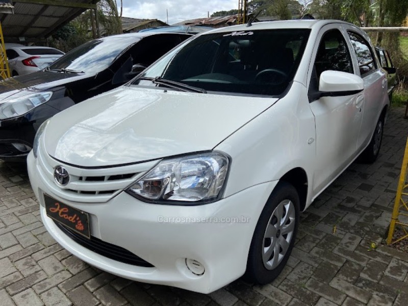 etios 1.3 x 16v flex 4p manual 2015 canela