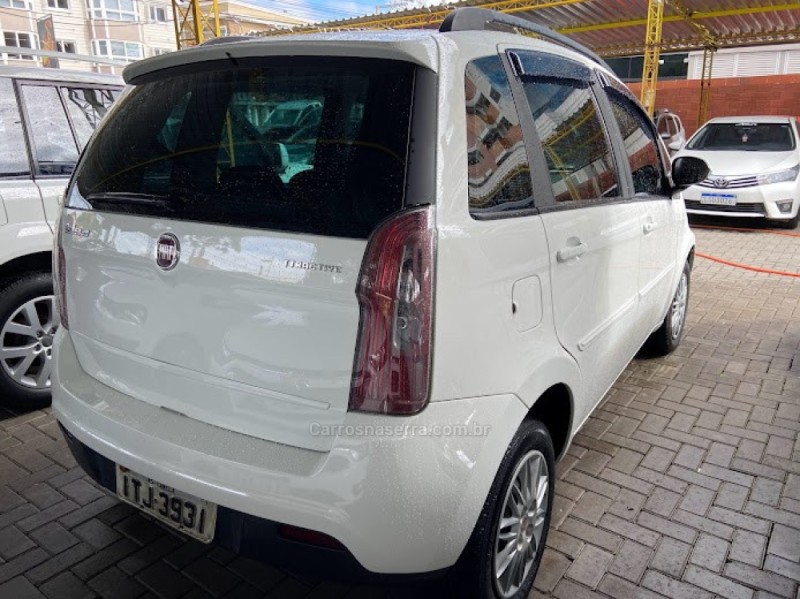 IDEA 1.4 MPI ATTRACTIVE 8V FLEX 4P MANUAL - 2013 - CANELA