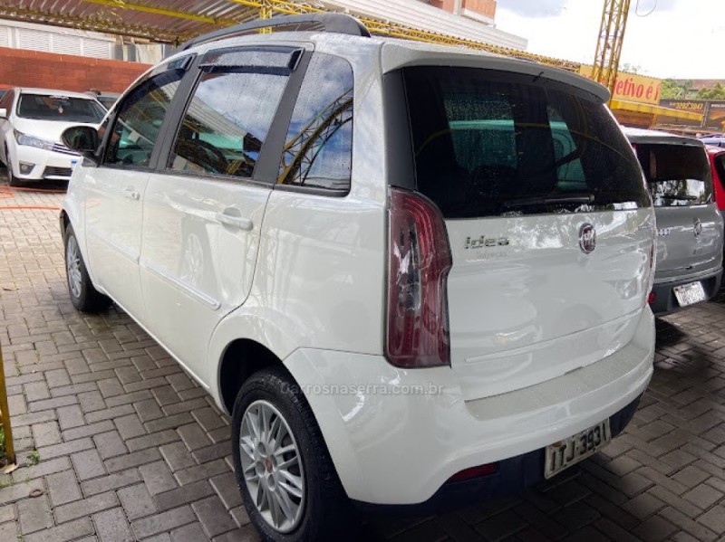 IDEA 1.4 MPI ATTRACTIVE 8V FLEX 4P MANUAL - 2013 - CANELA