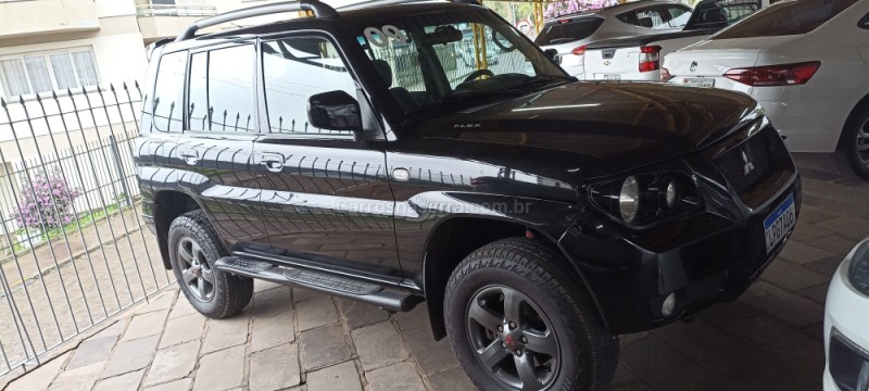 PAJERO TR4 2.0 4X4 16V FLEX 4P MANUAL - 2009 - VERANóPOLIS
