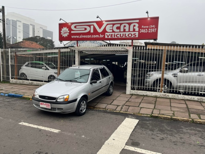 FIESTA 1.0 MPI GL CLASS 8V GASOLINA 4P MANUAL - 2000 - GARIBALDI