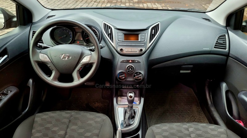 HB20 1.6 COMFORT PLUS 16V FLEX 4P AUTOMÁTICO - 2016 - IVOTI