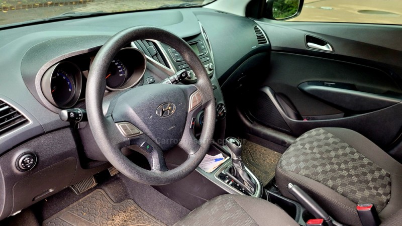 HB20 1.6 COMFORT PLUS 16V FLEX 4P AUTOMÁTICO - 2016 - IVOTI