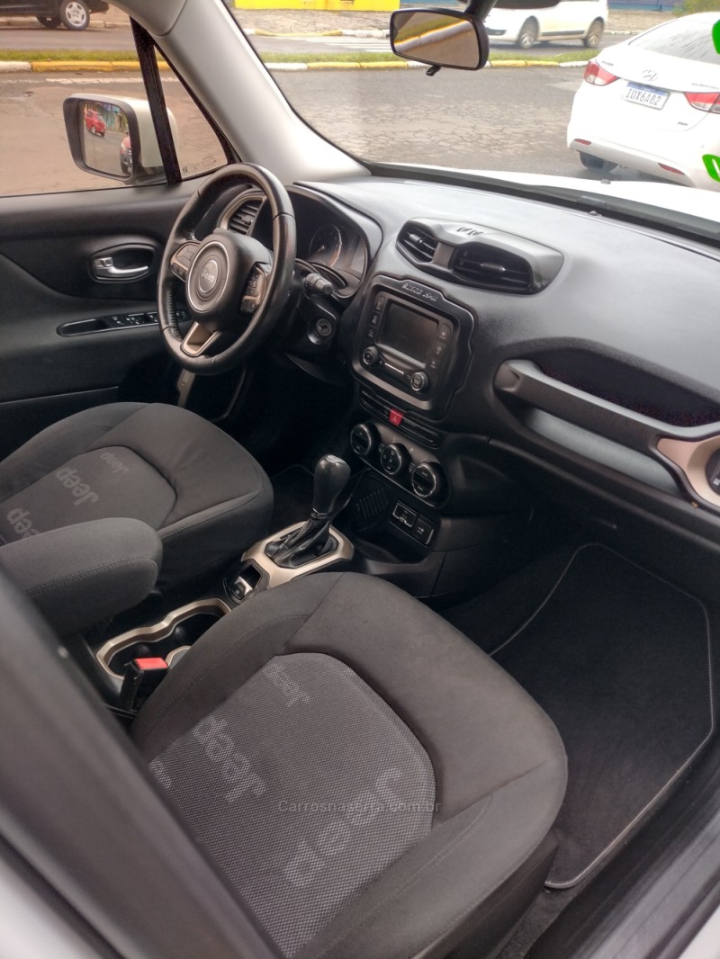 RENEGADE 1.8 16V FLEX LONGITUDE 4P AUTOMÁTICO - 2016 - PAROBé