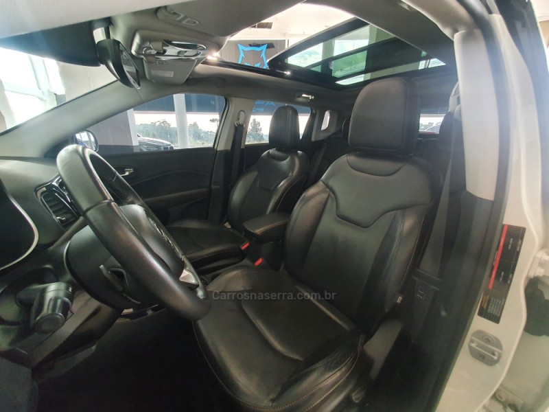 COMPASS 2.0 16V FLEX LIMITED AUTOMÁTICO - 2018 - CAXIAS DO SUL