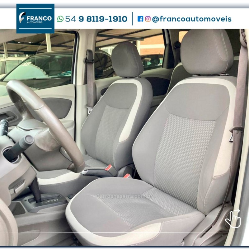 SPIN 1.8 LT 8V FLEX 4P AUTOMÁTICO - 2013 - VACARIA
