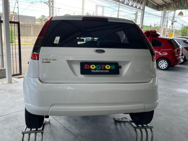 FIESTA 1.6 ROCAM HATCH 8V FLEX 4P MANUAL - 2013 - SãO LEOPOLDO