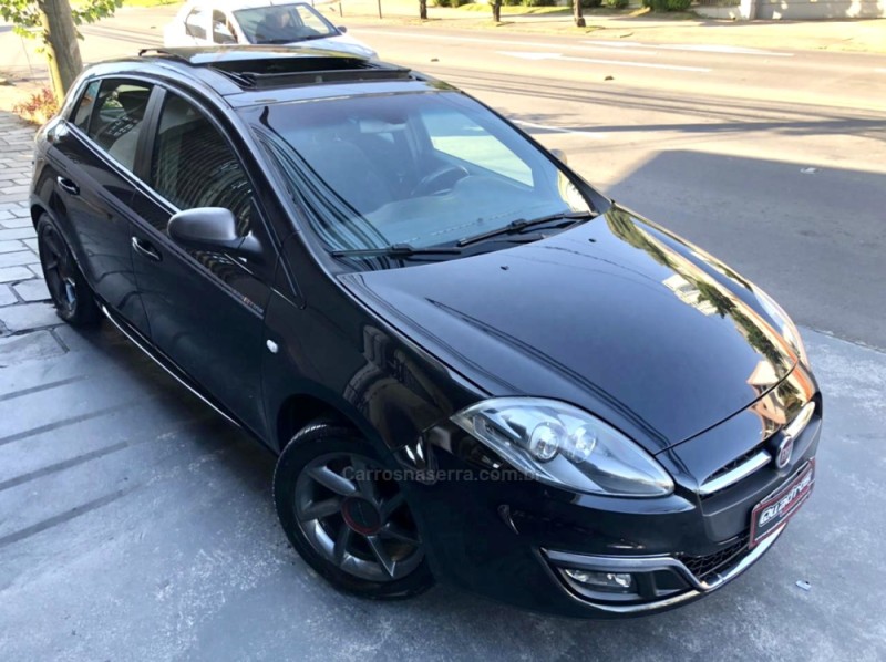BRAVO 1.8 SPORTING 16V FLEX 4P MANUAL