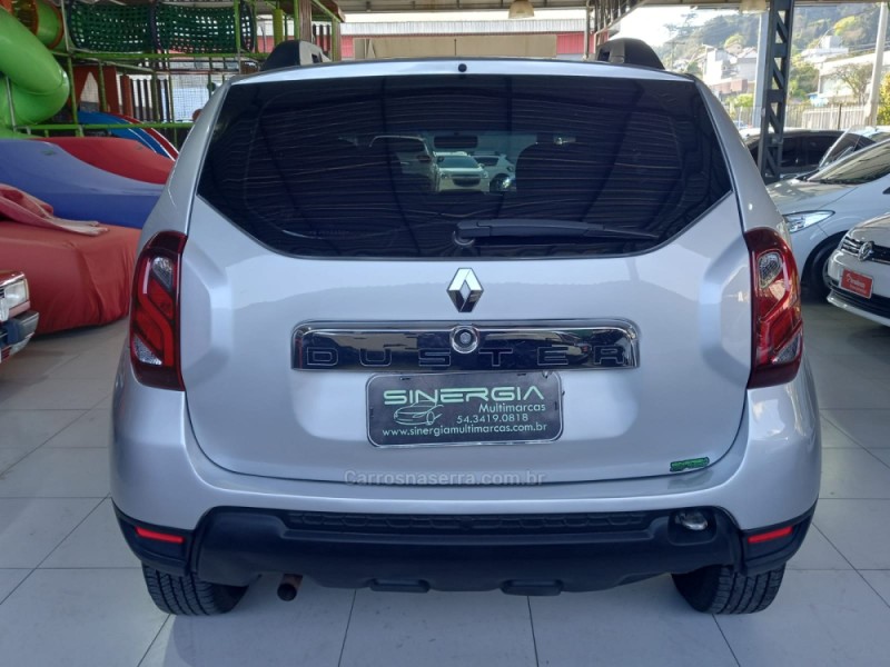 DUSTER 1.6 EXPRESSION 4X2 16V FLEX 4P MANUAL - 2016 - CAXIAS DO SUL