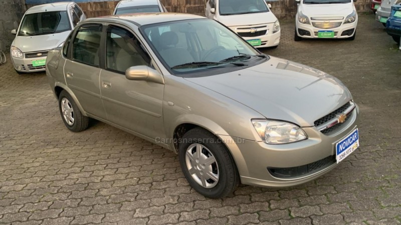 CLASSIC 1.0 MPFI LS 8V FLEX 4P MANUAL - 2011 - FARROUPILHA